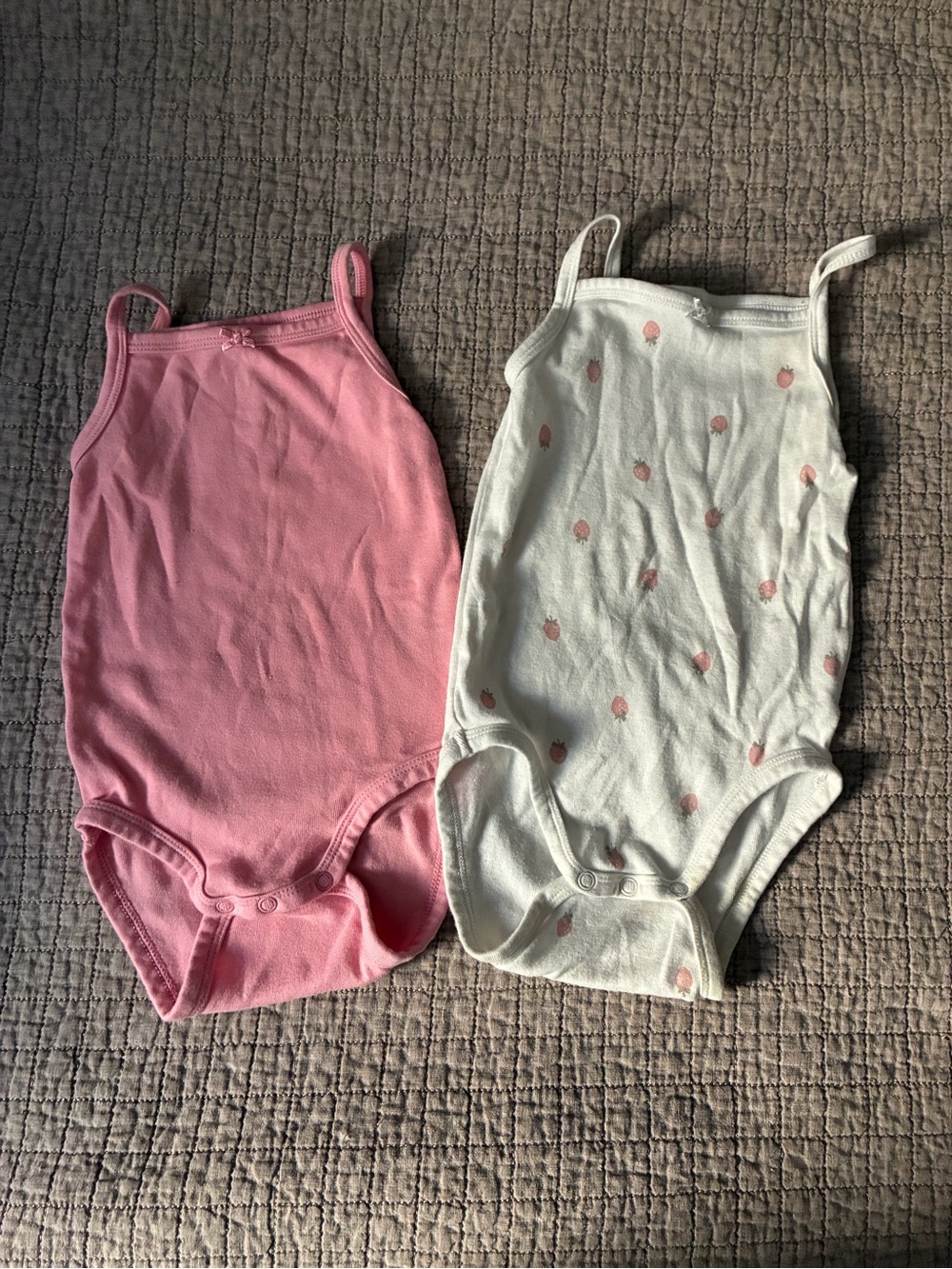 H&M Pink & White Strawberry-Print Cotton One-Piece Bodysuits